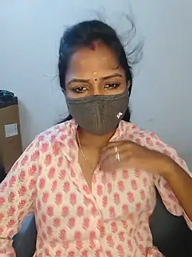 Snapshot of YALINITWO7_TAMIL chatting on 16, 6, 2026 YALINITWO7 TAMIL online show from 16, 6, 2026