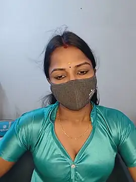 Snapshot of YALINITWO7_TAMIL chatting on 27, 6, 2026 YALINITWO7 TAMIL online show from 27, 6, 2026