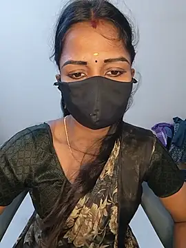 Snapshot of YALINITWO7_TAMIL chatting on 10, 7, 2026 YALINITWO7 TAMIL online show from 10, 7, 2026