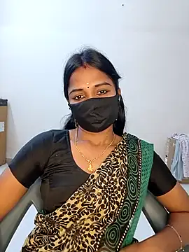 Snapshot of YALINITWO7_TAMIL chatting on 23, 7, 2026 YALINITWO7 TAMIL online show from 23, 7, 2026
