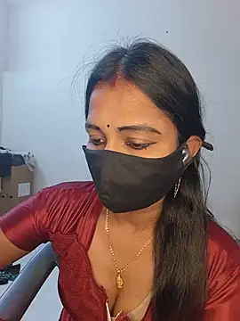 Snapshot of YALINITWO7_TAMIL chatting on 25, 7, 2026 YALINITWO7 TAMIL online show from 25, 7, 2026