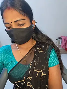 Snapshot of YALINITWO7_TAMIL chatting on 30, 7, 2026 YALINITWO7 TAMIL online show from 30, 7, 2026