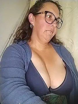  Saraqueen-- online show from 5, 7, 2026