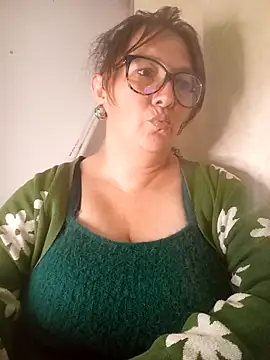  Saraqueen-- online show from 23, 7, 2026