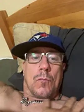 Snapshot of Dicklegend2245 chatting on 3, 7, 2026 Dicklegend2245 online show from 3, 7, 2026