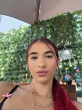 Snapshot of VixenRosse chatting on 27, 7, 2026 VixenRosse online show from 27, 7, 2026