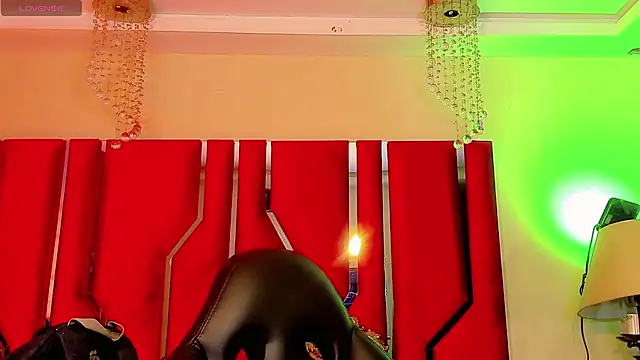 Dafnne-xxx online show from 23, 7, 2026