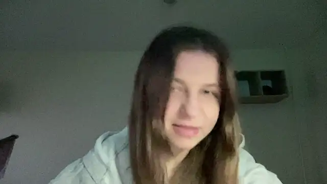 Snapshot of HwaTrippel chatting on 16, 6, 2026 HwaTrippel online show from 16, 6, 2026