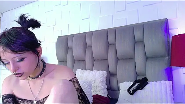 Snapshot of ViolettClay chatting on 25, 6, 2026 ViolettClay online show from 25, 6, 2026