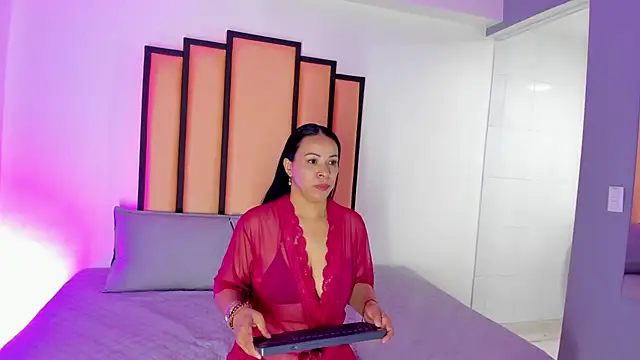 Iviaiko online show from 25, 7, 2026