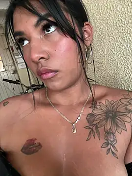 Snapshot of sophiagomezx chatting on 23, 6, 2026 sophiagomezx online show from 23, 6, 2026