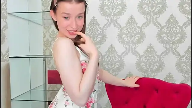 Snapshot of michelle_blus chatting on 17, 6, 2026 michelle blus online show from 17, 6, 2026