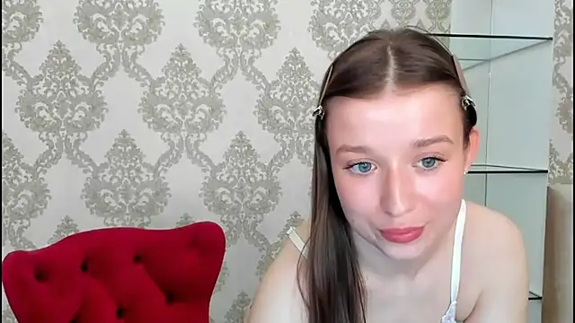 Snapshot of michelle_blus chatting on 28, 6, 2026 michelle blus online show from 28, 6, 2026