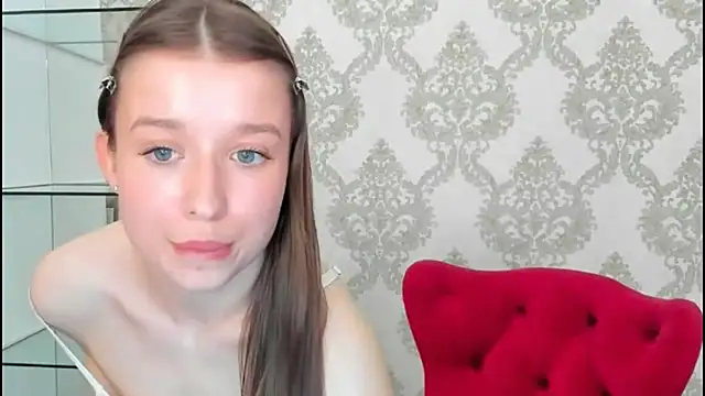 Snapshot of michelle_blus chatting on 23, 7, 2026 michelle blus online show from 23, 7, 2026