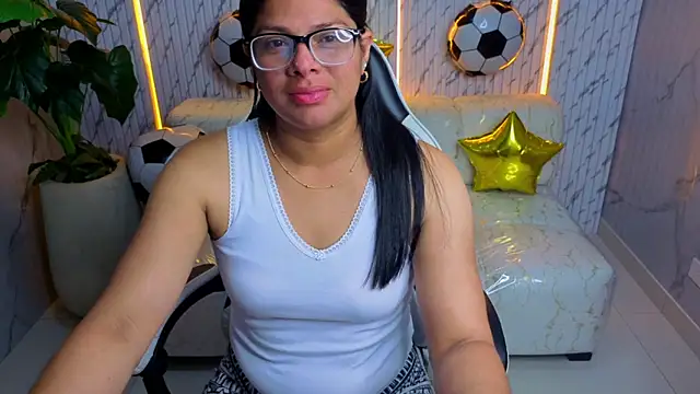 sarah bay tx online show from 19, 6, 2026