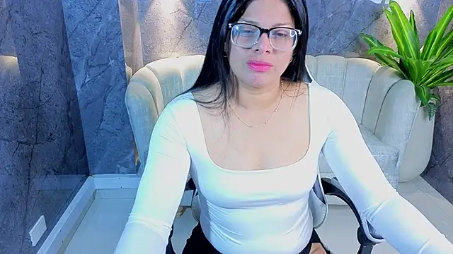 sarah bay tx online show from 8, 7, 2026