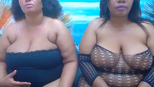 CURVYELEGANCExxx online show from 5, 8, 2026