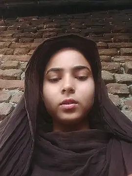 Snapshot of Simran_143 chatting on 24, 6, 2026 Simran 143 online show from 24, 6, 2026