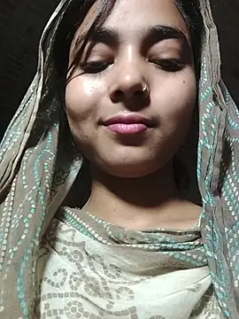 Snapshot of Simran_143 chatting on 17, 7, 2026 Simran 143 online show from 17, 7, 2026