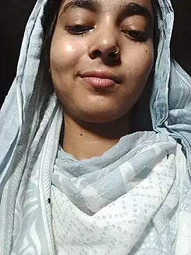 Snapshot of Simran_143 chatting on 30, 7, 2026 Simran 143 online show from 30, 7, 2026