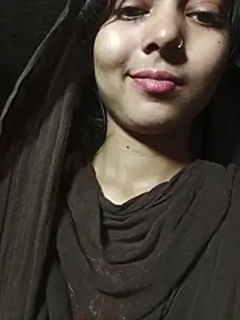 Snapshot of Simran_143 chatting on 1, 8, 2026 Simran 143 online show from 1, 8, 2026