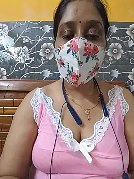 Snapshot of Garimaa_Cherry chatting on 14, 7, 2026 Garimaa Cherry online show from 14, 7, 2026
