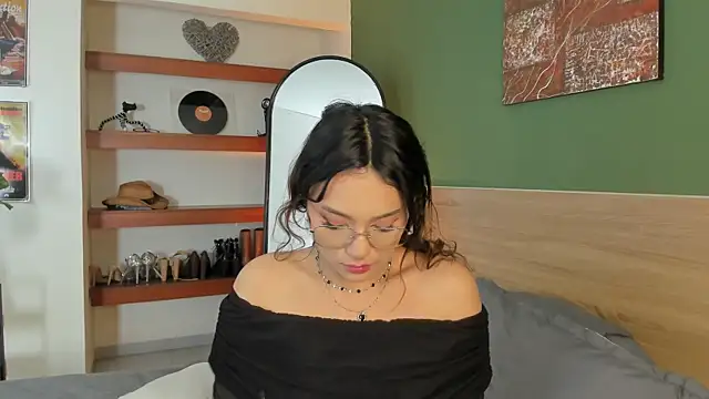 lana vance online show from 26, 6, 2026
