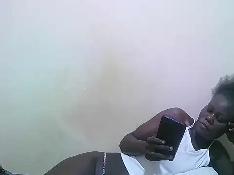 Snapshot of bianca_love2 chatting on 3, 7, 2026 bianca love2 online show from 3, 7, 2026