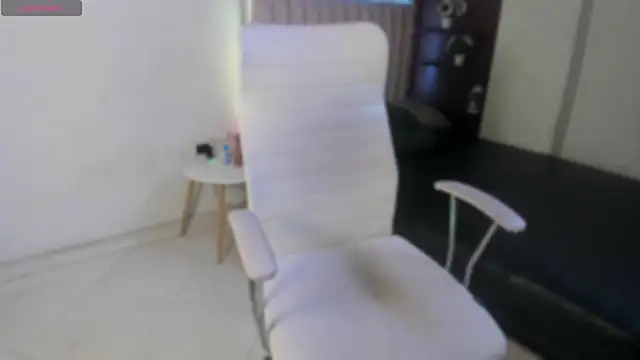 Snapshot of lulu_park chatting on 19, 6, 2026 lulu park online show from 19, 6, 2026