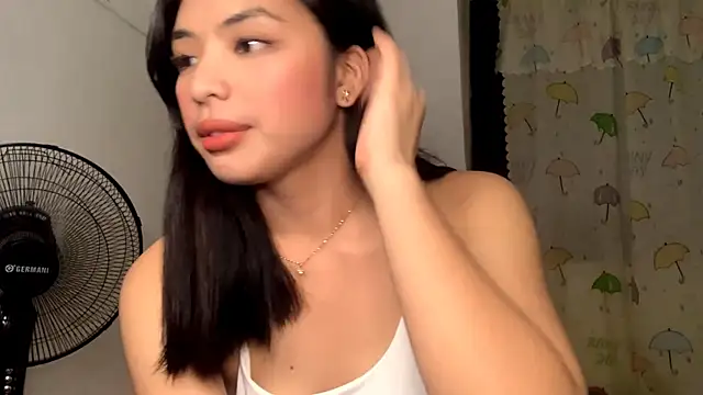 Hazelanne online show from 25, 7, 2026