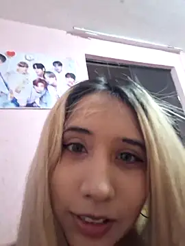 Snapshot of Honeycitabomnita chatting on 20, 6, 2026 Honeycitabomnita online show from 20, 6, 2026