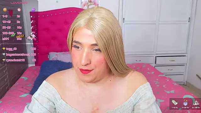 roxxy pink  online show from 22, 7, 2026