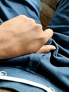 Bengali Hunk025 online show from 24, 6, 2026