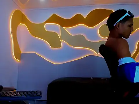 RafaelVander online show from 28, 7, 2026