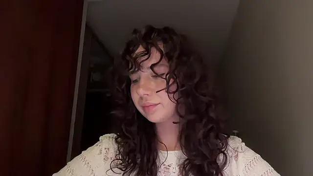 Snapshot of Loressava chatting on 3, 7, 2026 Loressava online show from 3, 7, 2026