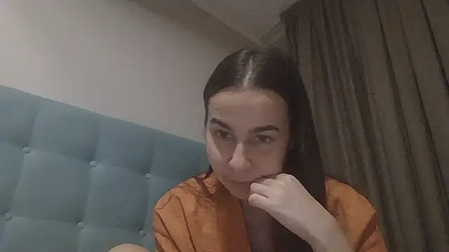 Snapshot of Vanelleda chatting on 28, 7, 2026 Vanelleda online show from 28, 7, 2026