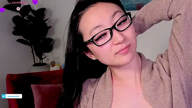 MySweetSofie online show from 3, 2, 2026