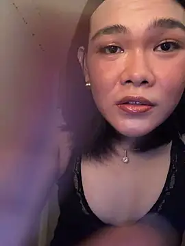 Snapshot of lunapitches chatting on 23, 6, 2026 lunapitches online show from 23, 6, 2026
