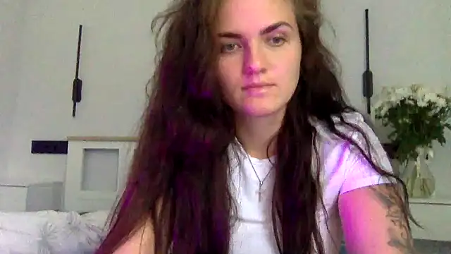 Violeya online show from 30, 6, 2026