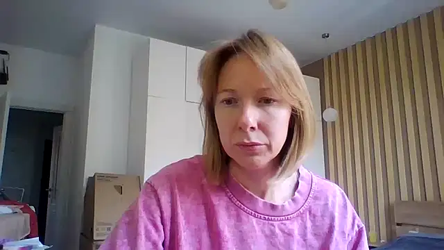 Snapshot of Deloriada chatting on 21, 7, 2026 Deloriada online show from 21, 7, 2026