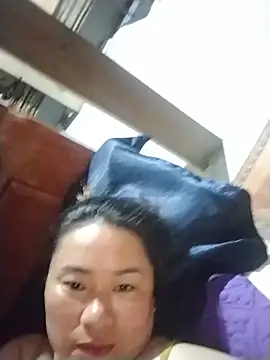 Snapshot of Lily_Trinh chatting on 22, 6, 2026 Lily Trinh online show from 22, 6, 2026