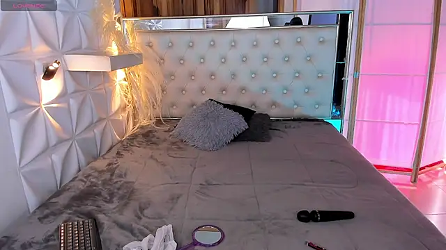 Snapshot of miss_alice_jones chatting on 29, 7, 2026 miss alice jones online show from 29, 7, 2026