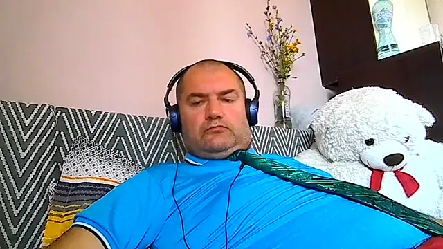Snapshot of CristianDaniel78 chatting on 3, 8, 2026 CristianDaniel78 online show from 3, 8, 2026