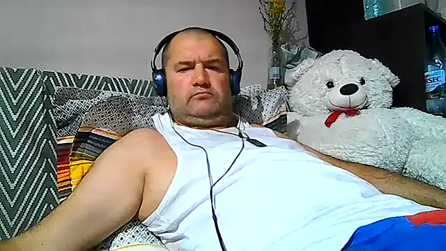 Snapshot of CristianDaniel78 chatting on 4, 8, 2026 CristianDaniel78 online show from 4, 8, 2026