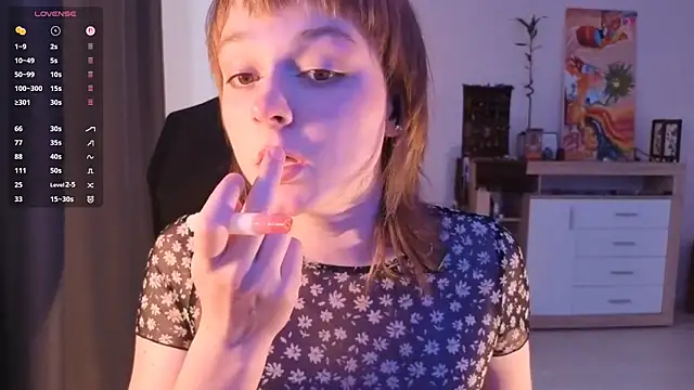 Snapshot of DustiZuchowski chatting on 8, 7, 2026 DustiZuchowski online show from 8, 7, 2026