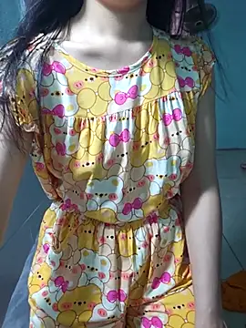 Snapshot of cherry_chjan chatting on 1, 8, 2026 cherry chjan online show from 1, 8, 2026