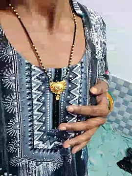 Queen nishu03 online show from 29, 6, 2026
