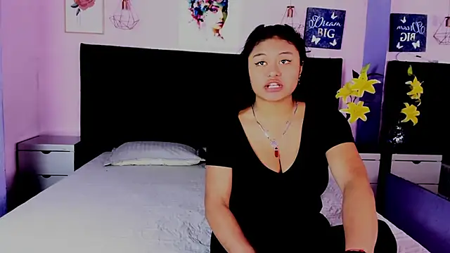 Snapshot of LexiSttar chatting on 9, 8, 2026 LexiSttar online show from 9, 8, 2026