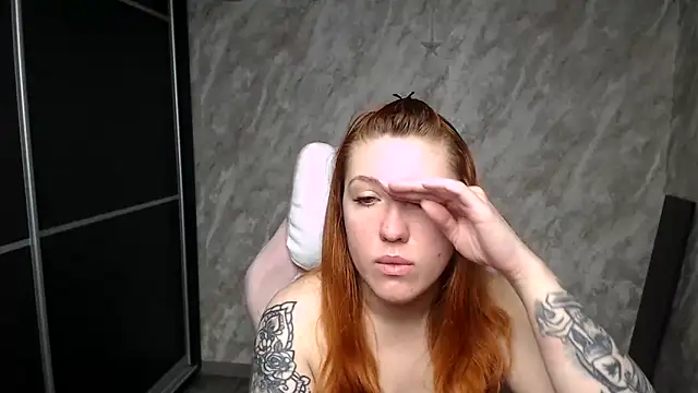 Reginasmilee online show from 18, 2, 2026