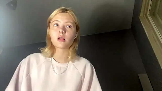 Jeneienal 1 online show from 9, 7, 2026